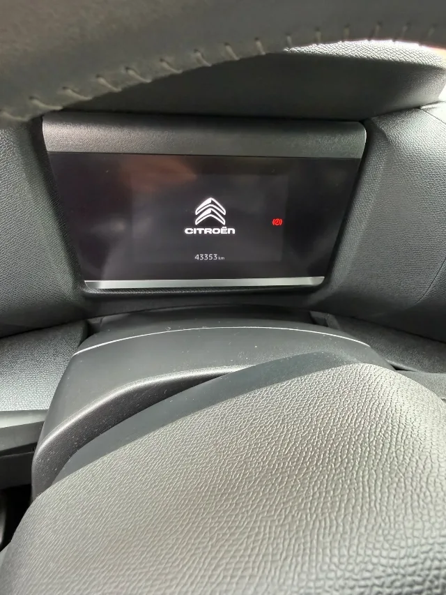 Vand Citroen C4 an 2022 – fotografia 5 din 5