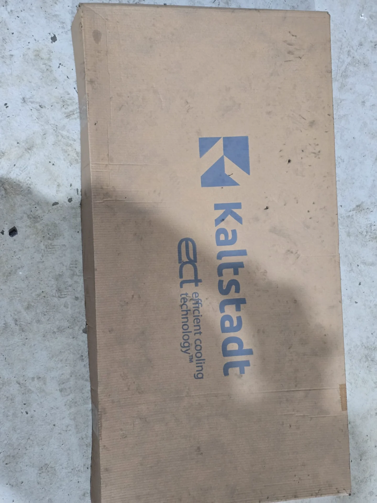Condensator  Climatizare Kaltstadt KS-01-016901 Dacia Lodgy Dokker – fotografia 1 din 2