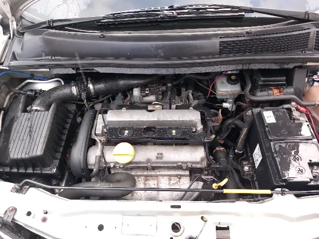 vând opel zafira – fotografia 2 din 8