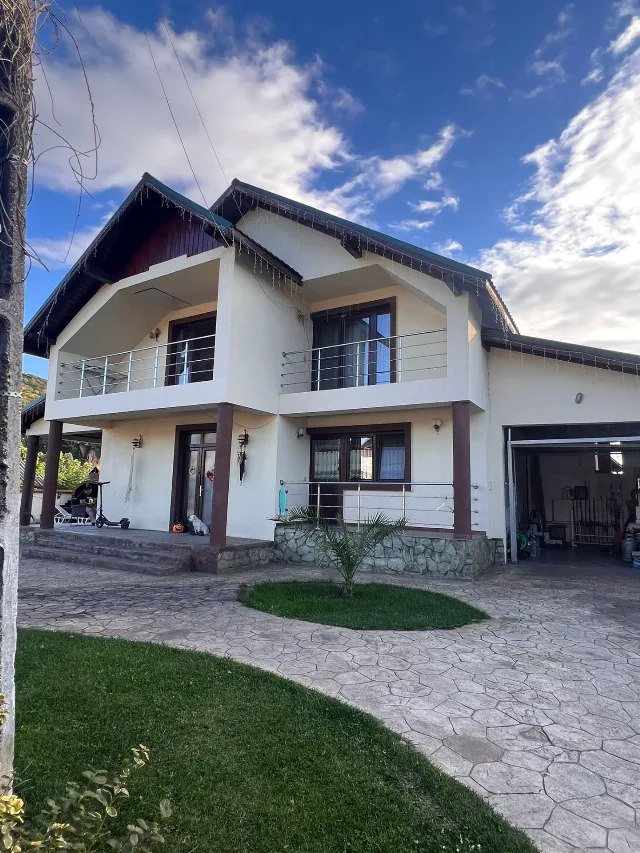 Vila p+1,Fedelesoiu, Vâlcea – fotografia 1 din 8
