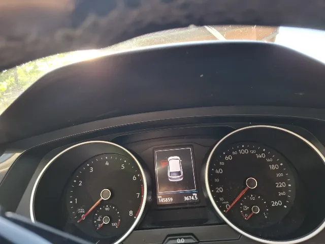 vand Volkswagen Tiguan 1,4 benzina – fotografia 5 din 8
