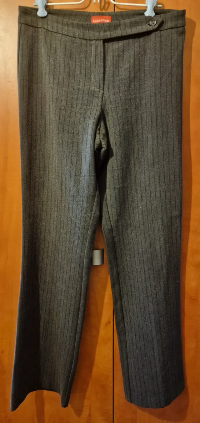 Laura di Sarpi - pantaloni eleganti, gri cu dungi, mărimea 40 – Sector 6, București