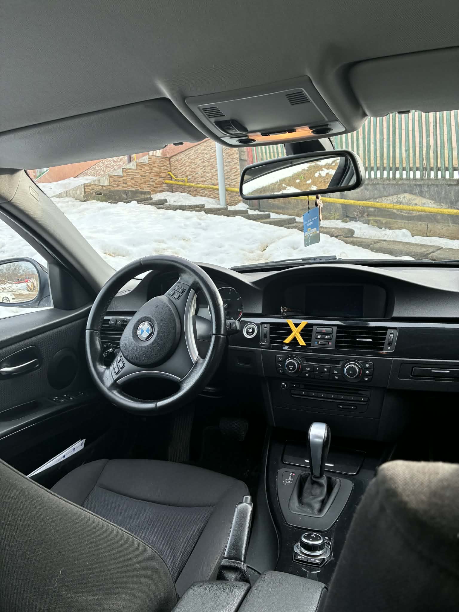 Vând BMW e90 318d – fotografia 5 din 5