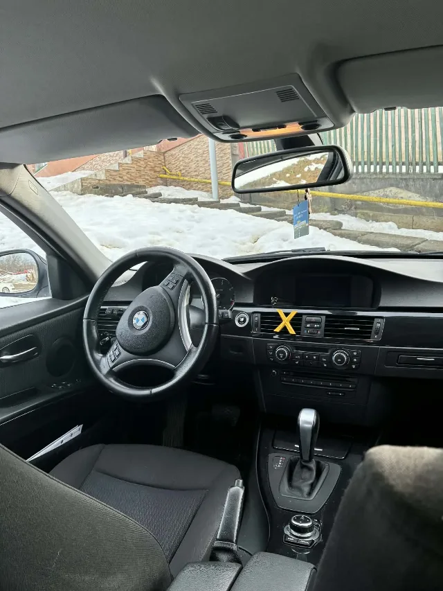 Vând BMW e90 318d – fotografia 5 din 5