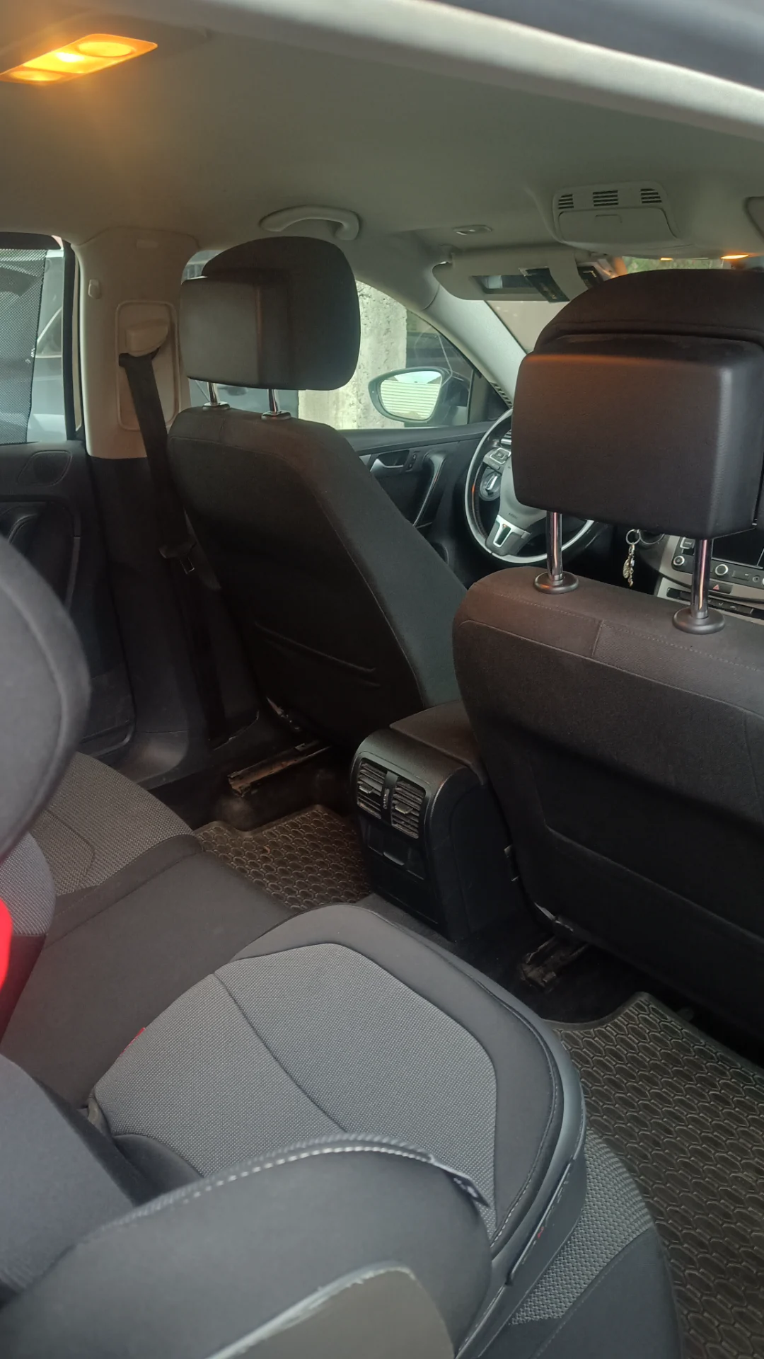 Se vinde Volskwagen Passat – fotografia 1 din 8