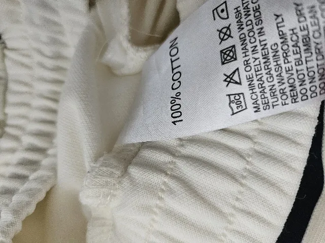Pantaloni firmă – fotografia 4 din 8