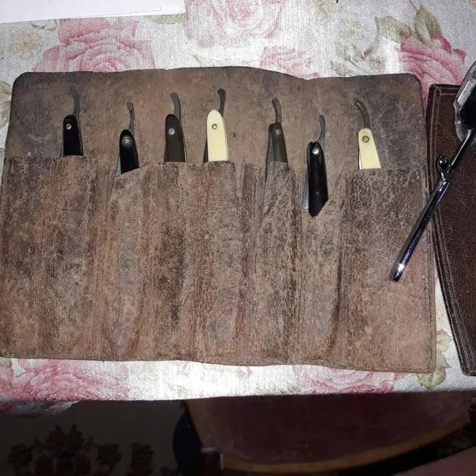 Lot elita truse barbier,colectionari, Premium Solingen & Sheffield,anii 1880-1950 – fotografia 1 din 8