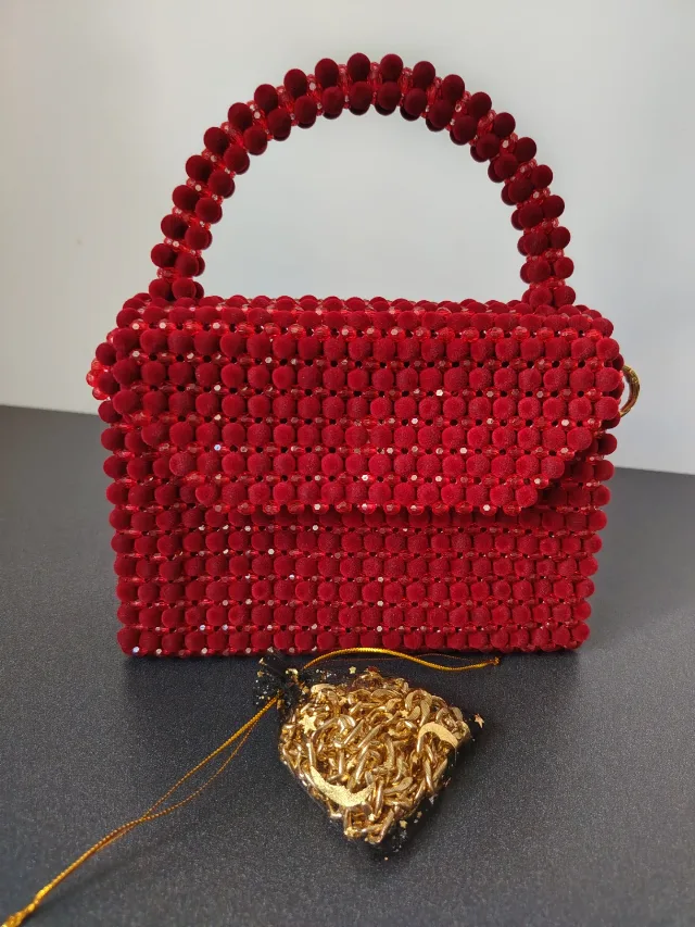 Gentuță Red Velvet – fotografia 6 din 6
