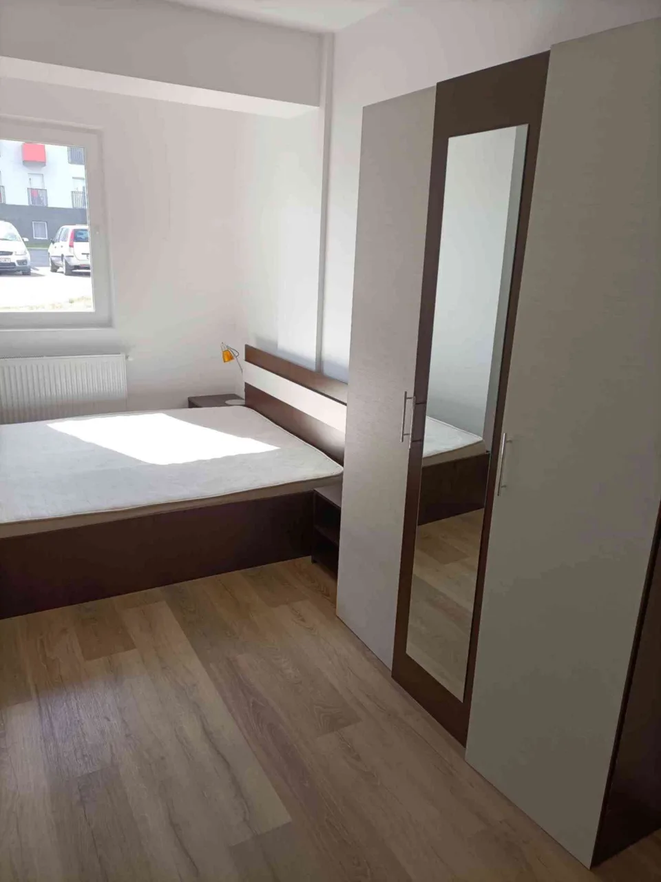 Schimb apartament Florești judetul Cluj cu casă renovată în județul Cluj – fotografia 1 din 7