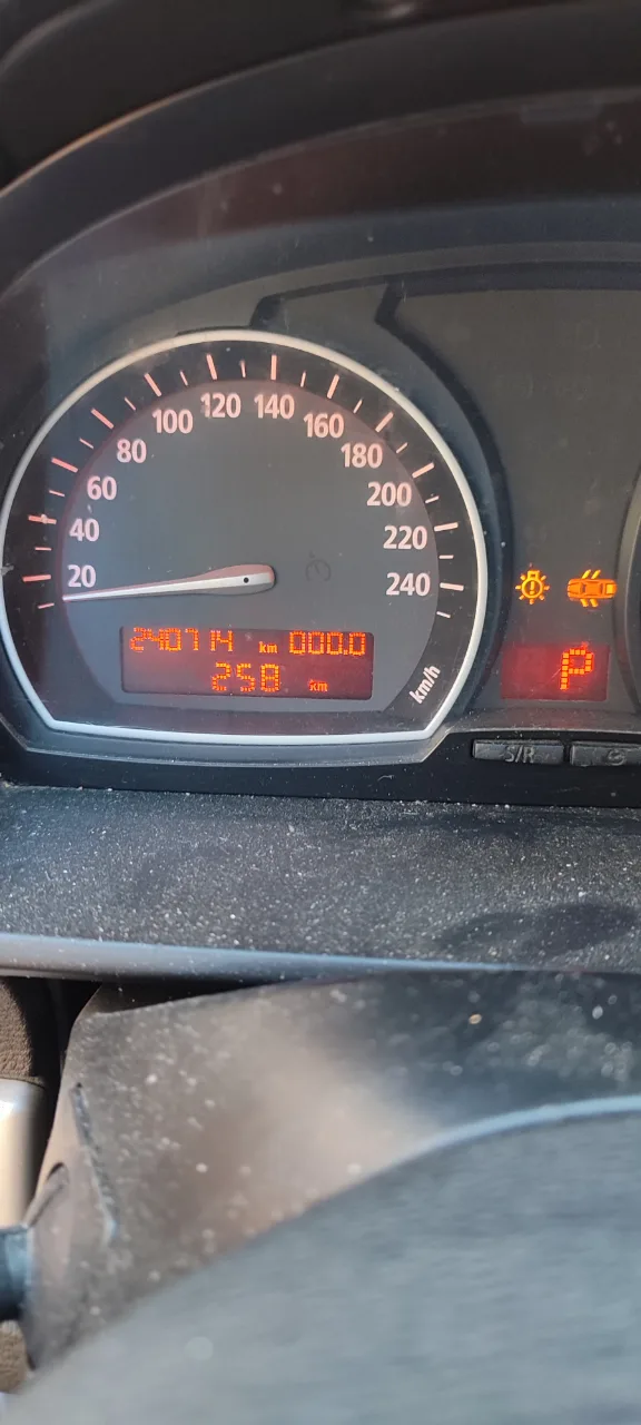 BMW X3 2.0 177 cp x-drive an 2008 – fotografia 8 din 8