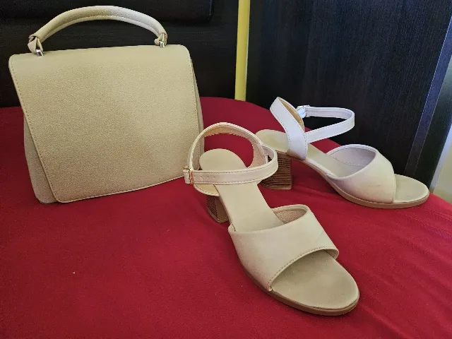 set format din posetă si sandale – fotografia 6 din 7