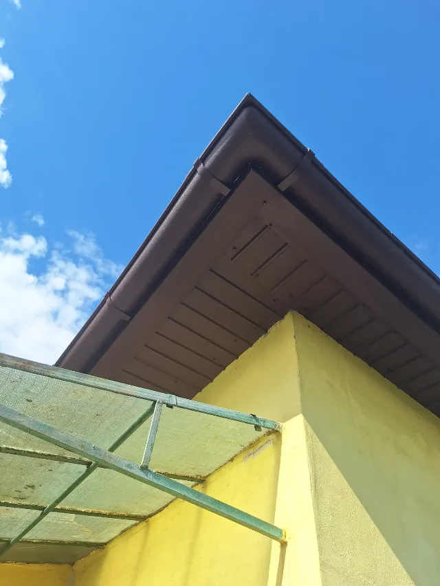 Saceag metalic și Reparatii acoperisuri de orice fel – Targoviste, Dâmbovița