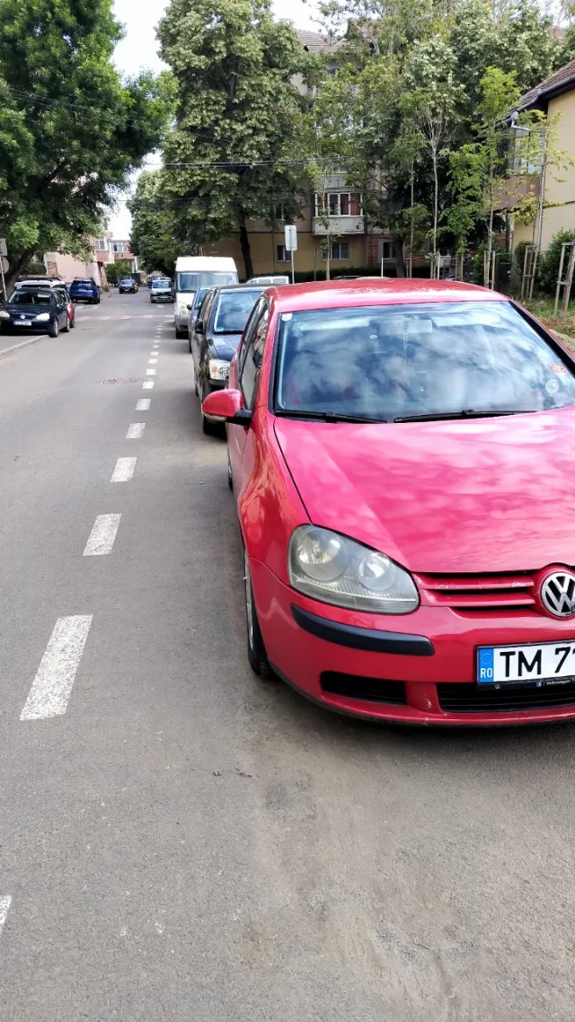 vand golf 5 benzina – fotografia 7 din 7