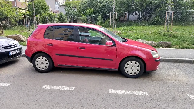 vand golf 5 benzina – fotografia 4 din 7