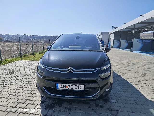 Citroen C4 Picasso Exclusiv din 2013 – fotografia 3 din 7