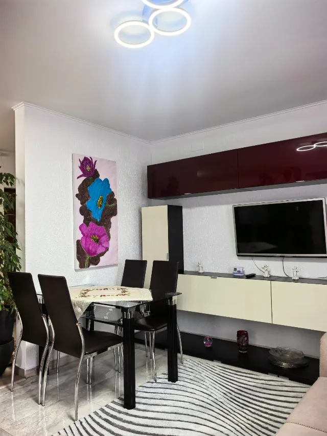 Vânzare ap. 2 camere cu vedere la Munții Bucegi în Bran. – fotografia 6 din 8