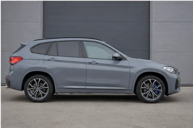 Vând BMW super întreținut.  Km (100% reali) – fotografia 2 din 5
