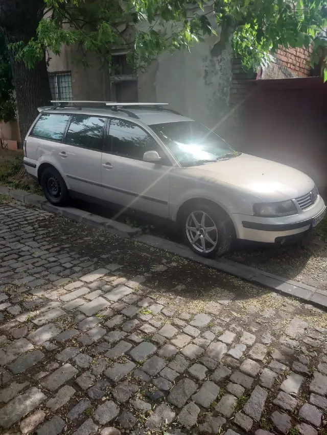 vw passat 1,8 benzina, 1999, – fotografia 2 din 3