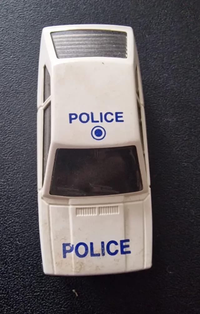 Joy Toy, mașinuță de jucărie vintage, modelul VW Scirocco Police – Sector 6, București