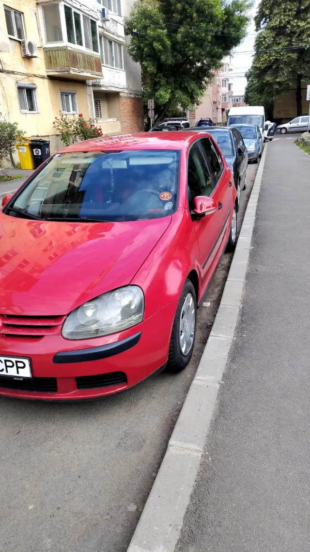 vand golf 5 benzina – fotografia 6 din 7