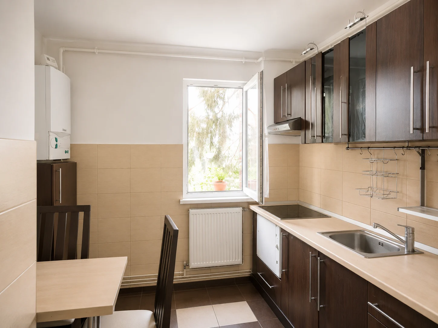 Astra, apartament 2 camere, 2 din 4, liber la vanzare. – fotografia 1 din 8