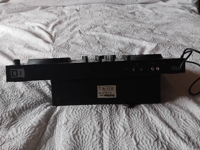 Traktor mixer DJ – fotografia 3 din 8