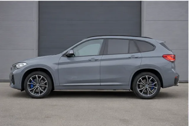 Vând BMW super întreținut.  Km (100% reali) – fotografia 1 din 5