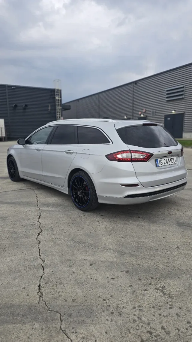 Vand Ford Mondeo mk5 – fotografia 4 din 8