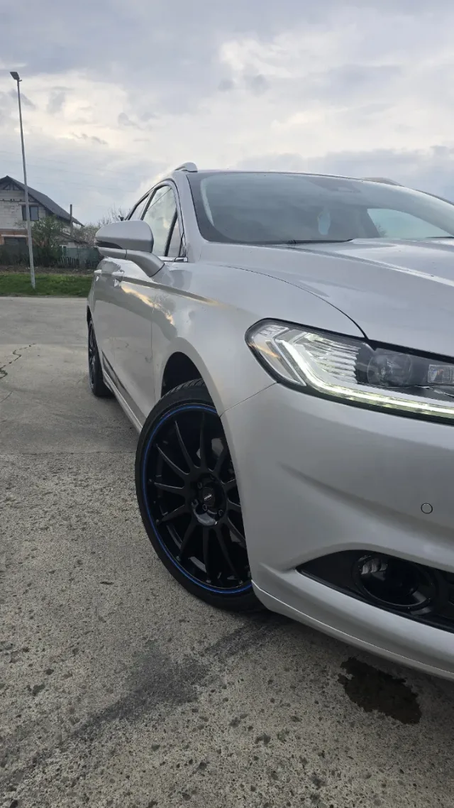 Vand Ford Mondeo mk5 – fotografia 6 din 8