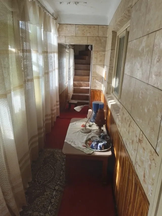 Vand teren cu casa batraneasca Berevoesti Arges – fotografia 6 din 8