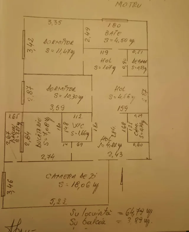 Persoană fizică, ofer spre vânzare apartament cu 3 camere, complet decomandat, situat pe Strada Motrului, nr. 10 (în Motru). – Motru, Gorj