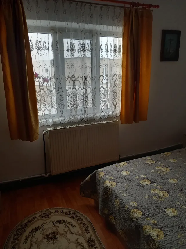 Vand apartament 2 camere in Rm. Sarat.  Jud. Buzau, Zona Pod – fotografia 6 din 8