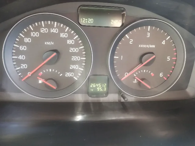 Vând Volvo V50 din2012 in stare ne funcționare – fotografia 3 din 6