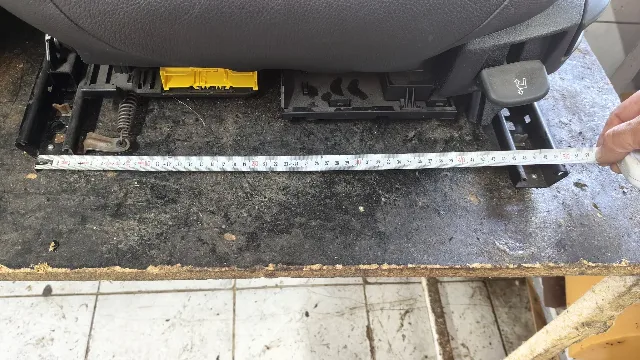 De vânzare scaun auto BMW F10 – fotografia 3 din 3