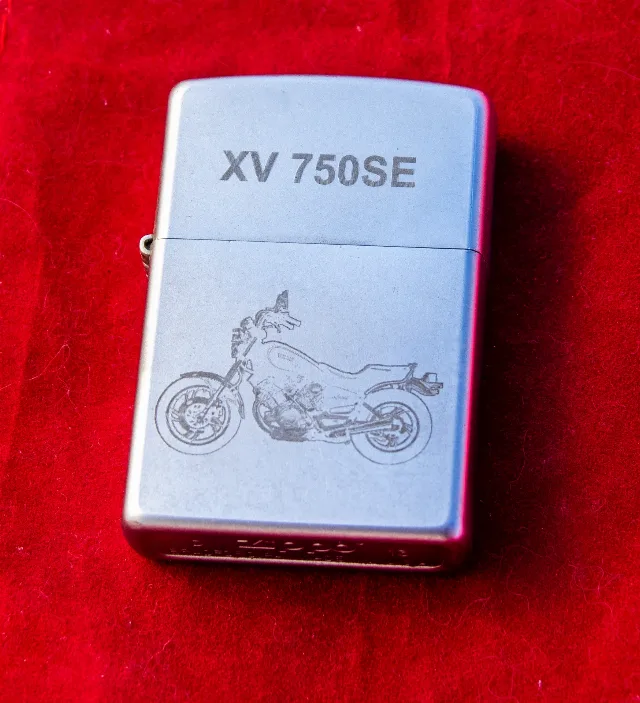 Bricheta Zippo originala – fotografia 1 din 8