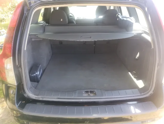 Vând Volvo V50 din2012 in stare ne funcționare – fotografia 4 din 6