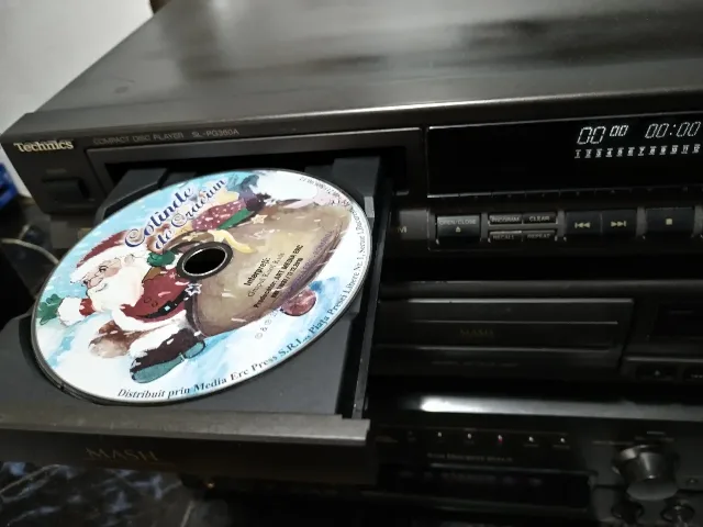 CD player Technics sl-pg360 – fotografia 6 din 7