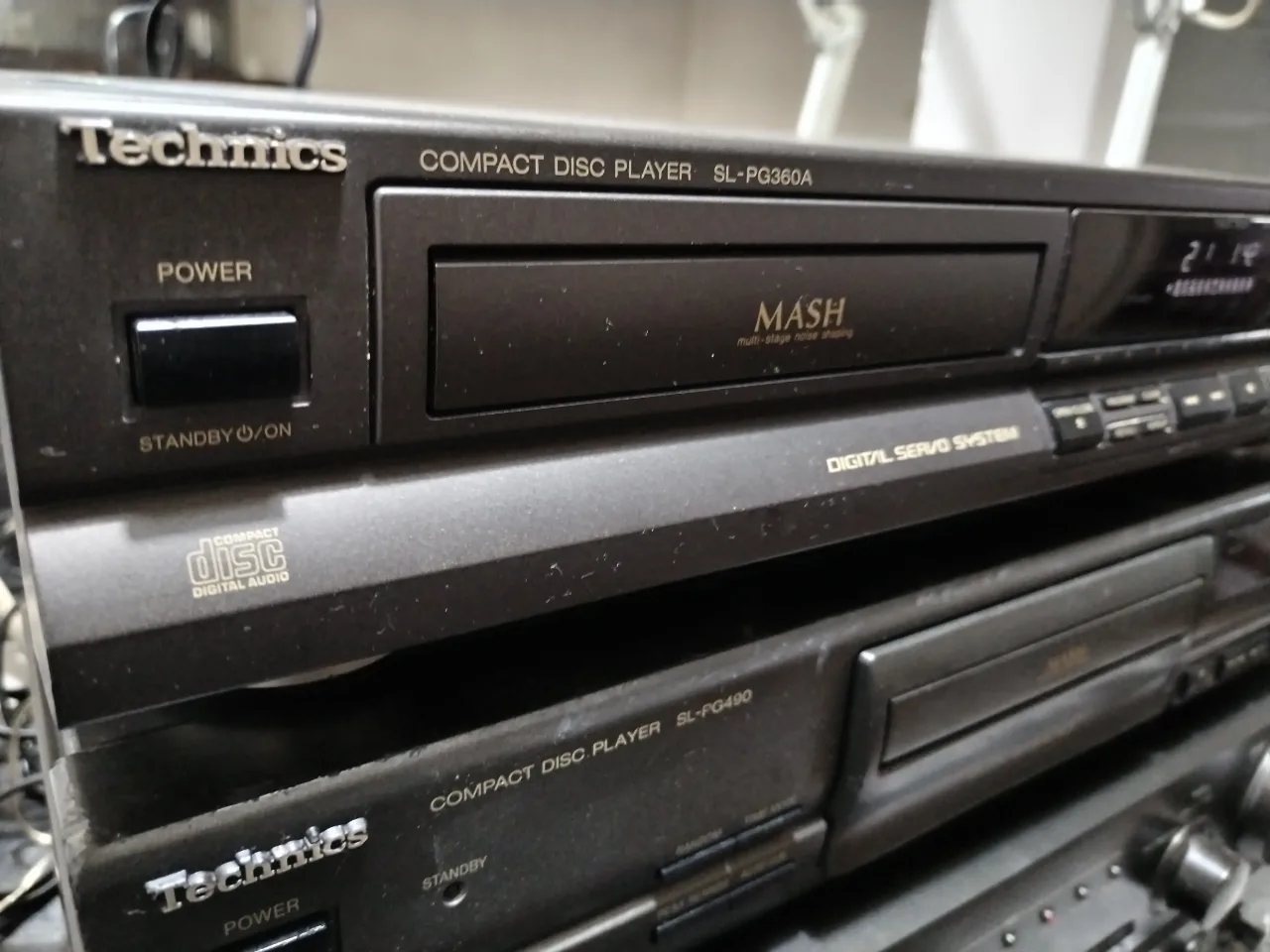 CD player Technics sl-pg360 – fotografia 1 din 7
