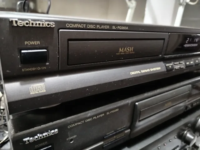 CD player Technics sl-pg360 – fotografia 1 din 7