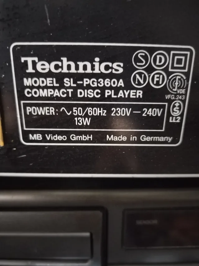 CD player Technics sl-pg360 – fotografia 4 din 7
