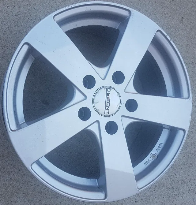 Jante aliaj 16 zoll marca Dezent, gama BMW – fotografia 1 din 7