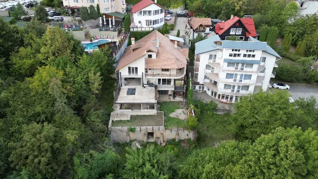 Case duplex situate pe Calea Poienii Brasov – fotografia 3 din 8