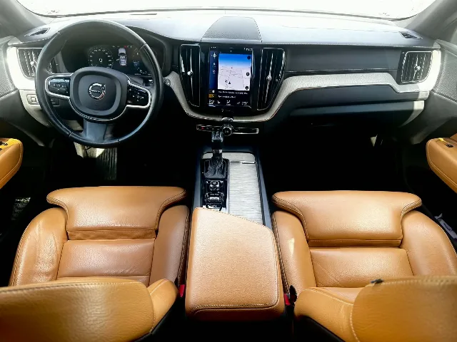 Volvo XC60 D4 Inscription – fotografia 6 din 6