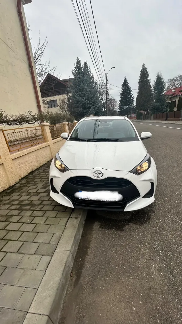 Toyota Yaris 2025 – fotografia 5 din 8