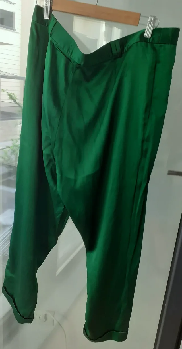 Pantaloni "Il Creatore", matasosi, culoarea verde, pentru sarcina avansata – fotografia 3 din 3