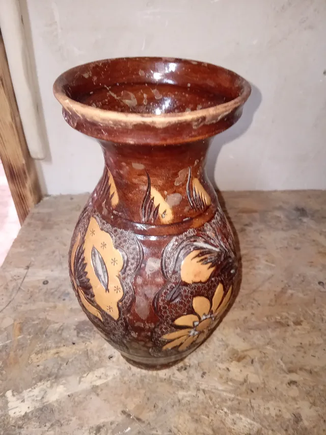 Oale,vaze ceramica stare foarte bună ca în poze,poze reale.pentru folosință sau colectie,e punere. – fotografia 2 din 2
