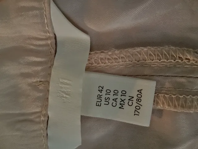 Fusta sau jupon H&M bej matasos cu dantela – fotografia 6 din 8
