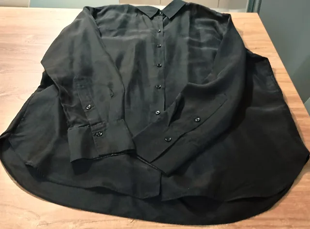 Bluza din matase H&M neagra, maneca lunga: – fotografia 6 din 8