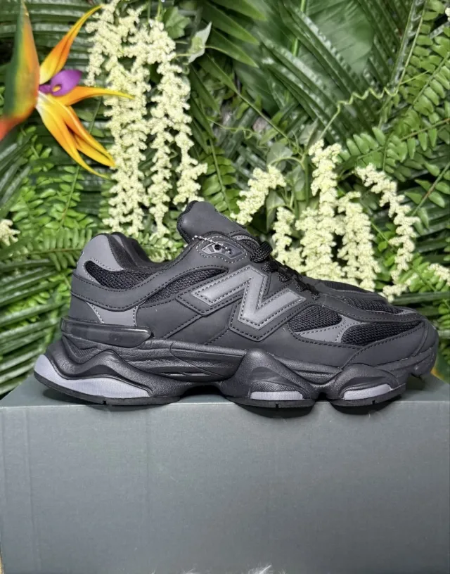 New Balance 9060 BLACK – Sector 2, București
