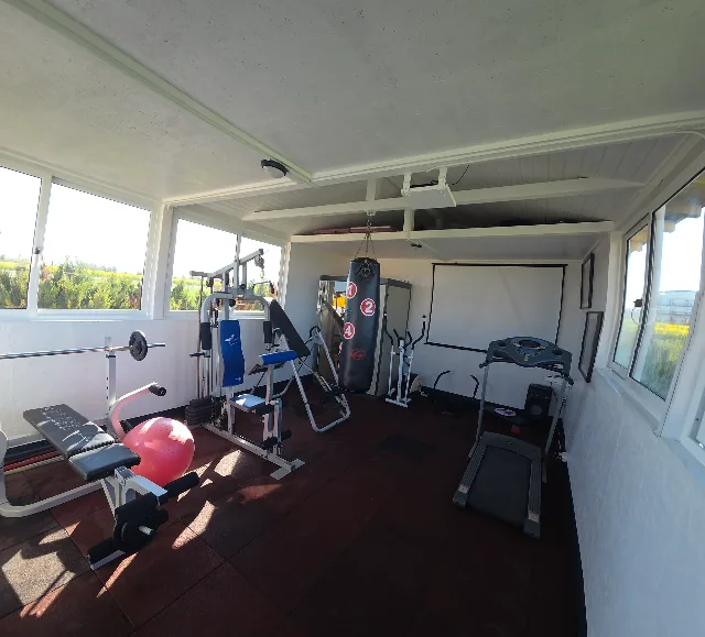 Afacere la cheie aproape de mare Costinesti – fotografia 7 din 8